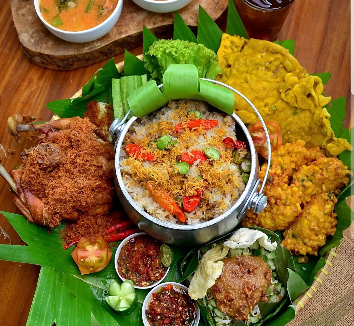 Warung Nasi Liwet Khas Dayah Reubee